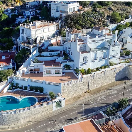 Casas Blancas-1 By Interhome بيت للعطل روساس
